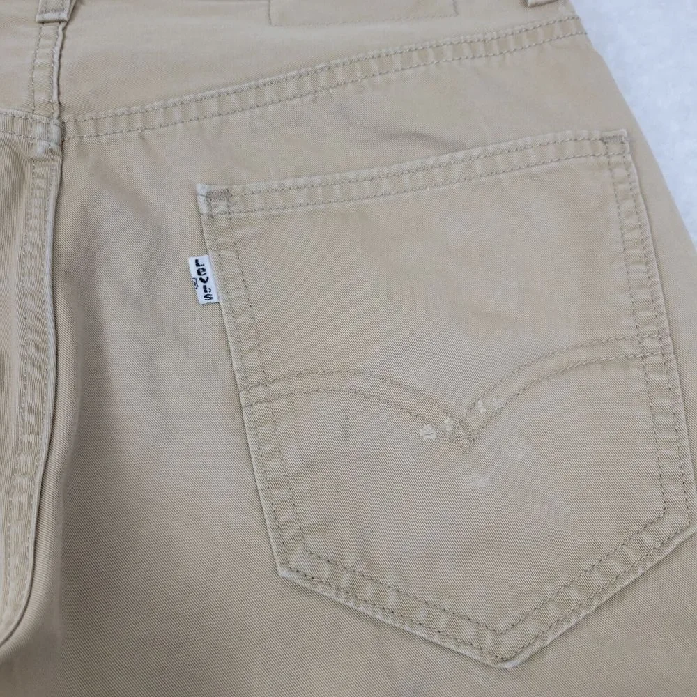 Levis item description